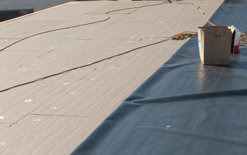 disadvantages of Dancing Green flat roof insulation